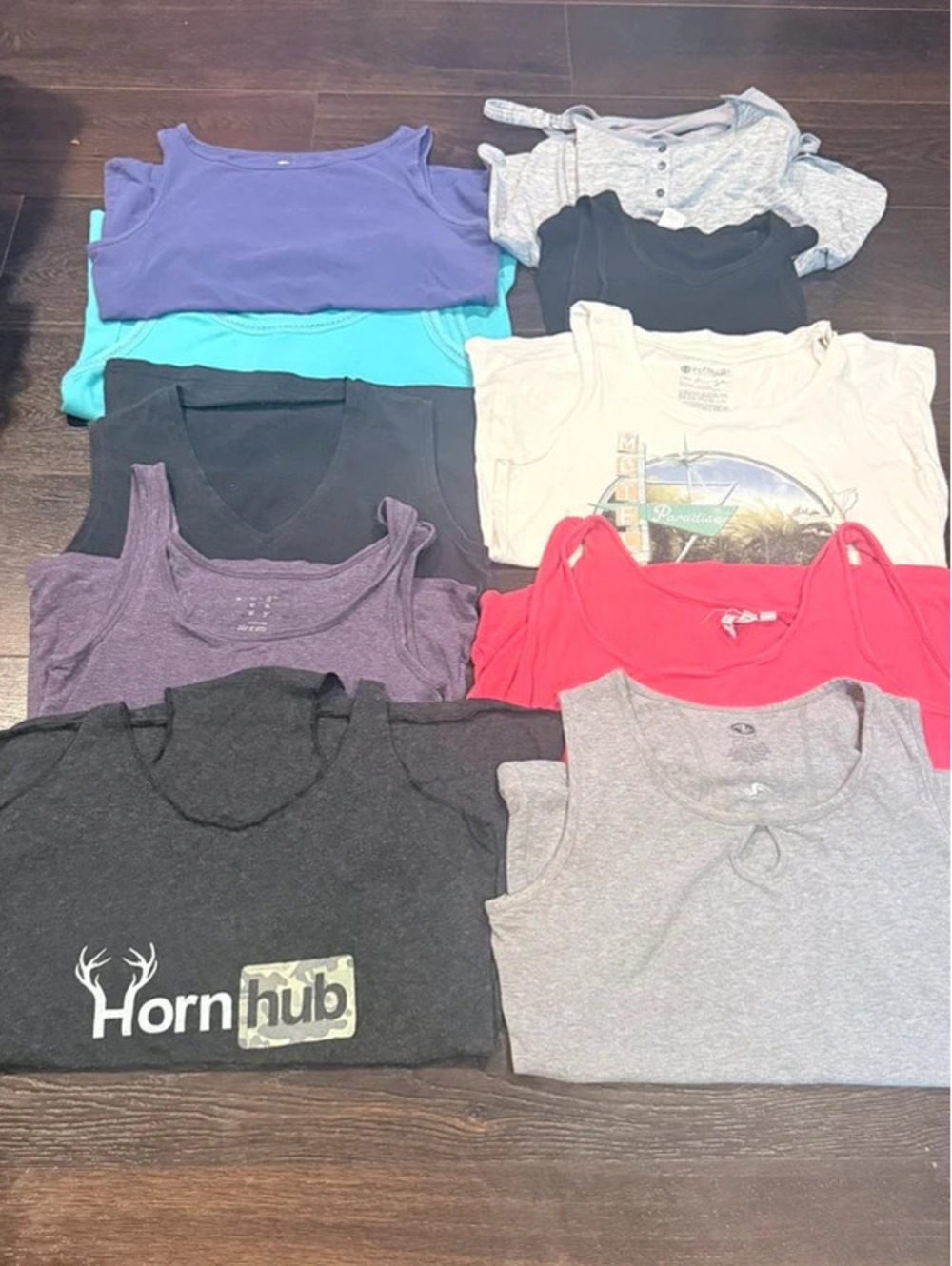 10 Mixed Brand Size Medium Tank Tops TT5